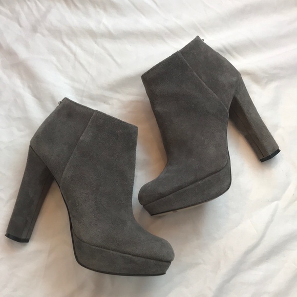 MICHAEL Michael Kors Shoes - Michael Michael Kors sz7.5 gray platform booties